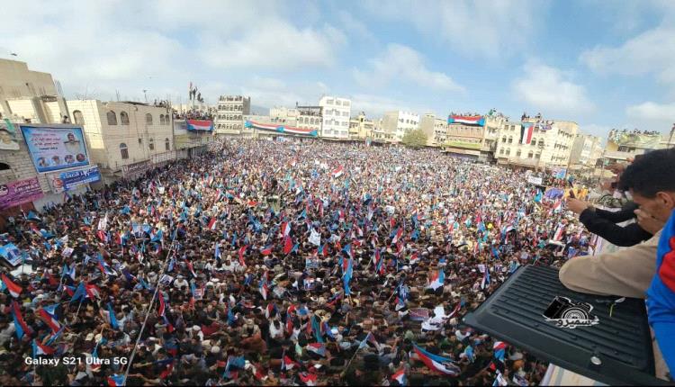 ردفان تجدد العهد وترسم صورة مولدة بعهد الرجال
