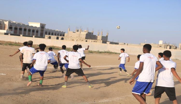 تواصل الأنشطة الرياضية لفئتي الناشئين والشباب بتنفيذ هلب كود: مباراة لفريقين وحيدة والعبادل بلحج 