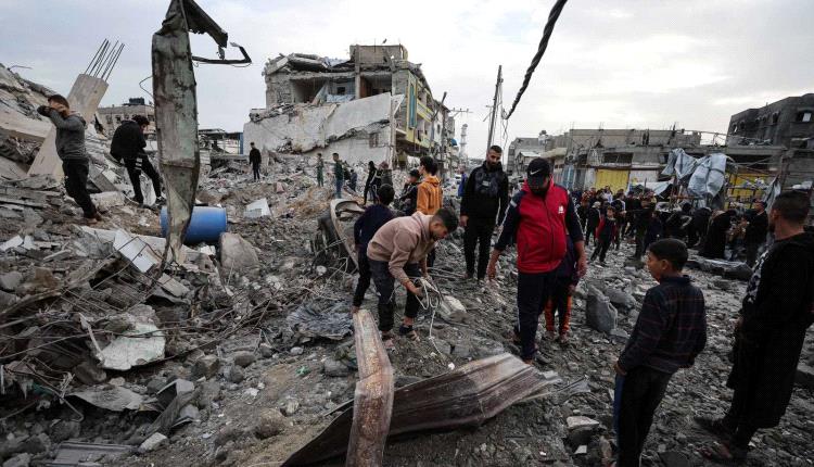 الجيش الإسر.ائيلي يعلن استهداف مواقع لـ.ـحماس في غـ.ـزة