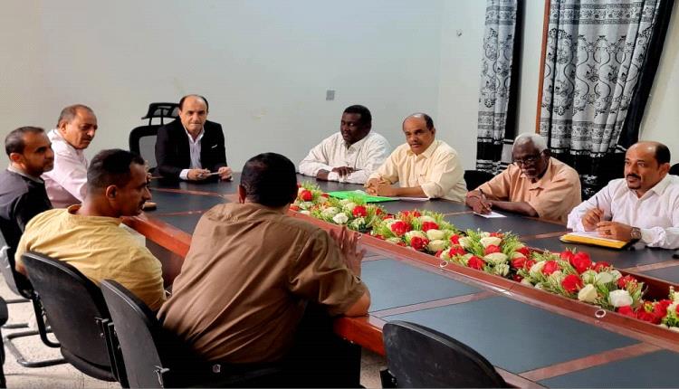 مدير عام دارسعد يؤكد أهمية التفاعل المجتمعي في إنجاح حملة النظافة الشاملة التي دعا لها محافظ عدن