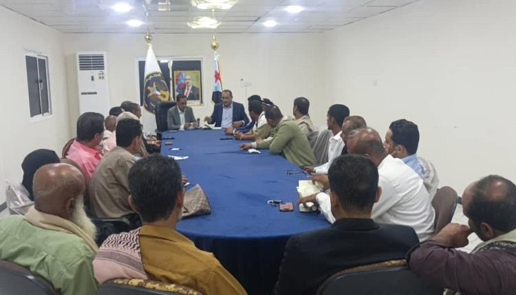 كتلة الجمعية الوطنية للمجلس الانتقالي في لحج تعقد لقاءً تشاوريًا وتصدر بيانًا