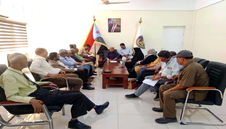 مجلس المستشارين يُدين حملة الاعتقالات الهمجية بوادي حضرموت ويشيد بصمود وثبات شعب الجنوب