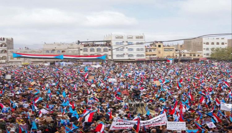 بوصلة النضال لا تنحرف.. شعب الجنوب يجدد العهد و الاصطفاف خلف قيادته