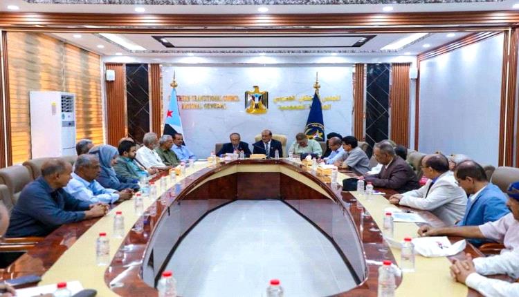 المكونات السياسية والمجتمعية الموقعة على الميثاق الوطني الجنوبي تعقد لقاءً تشاورياً وتصدر بيانا هاما