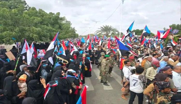 تجديد العهد للجنوب.. فعالية «الثبات والوفاء» تكتسح مواقع التواصل في زنجبار

