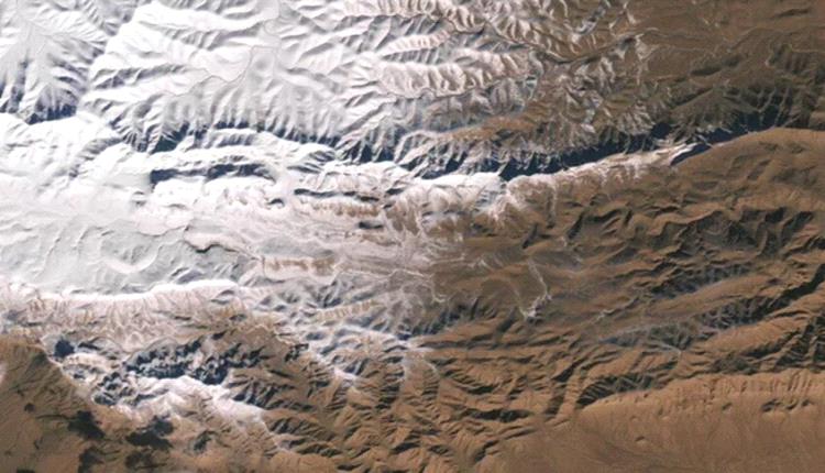 الجزائر بين الثلوج وآثار أفراس النهر!