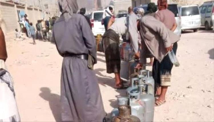 خلال شهرها الثاني.. أزمة الغاز المنزلي تتضاعف في شبوة