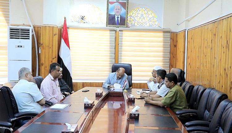 الوكيل بارباع يشيد بالدور الحيوي لإذاعة سيئون
