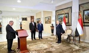 وزير النقل يؤدي اليمين الدستورية أمام رئيس مجلس القيادة الرئاسي