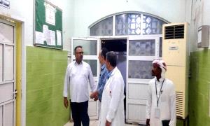 تدشين المخيم الطبي المجاني في مديرية التواهي