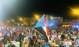 ساحة العروض تكتظ بحشود المتظاهرين قبيل انطلاق مليونية القرار