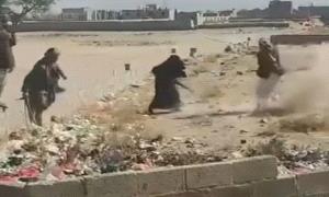 اعتداء مسلح على فتاة ونهب أرضها في صنعاء وسط غياب القانون

