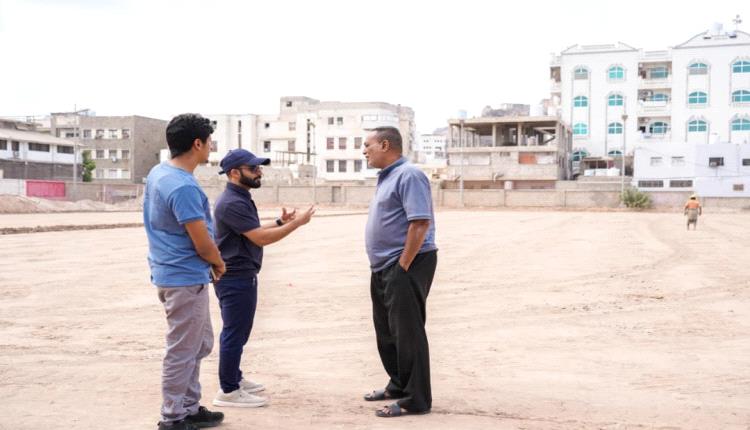 بن جرادي يؤكد حرص السلطة المحلية بصيرة على تأهيل ملعب الهوكي
