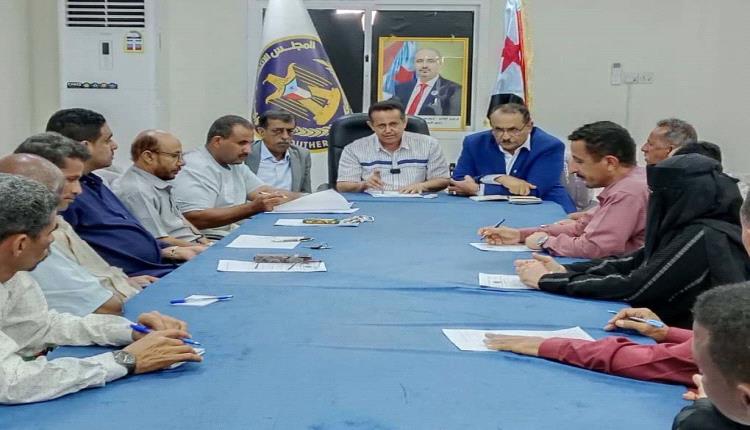 تنفيدية انتقالي لحج تجدد التفويض للرئيس الزُبيدي وترفض أي مسارات تنتقص من إرادة الجنوب