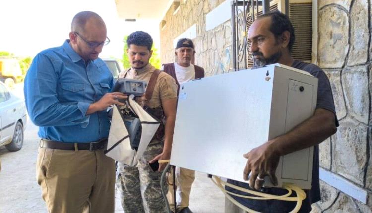 مياه عدن تعزز مراقبة الجودة باستعادة ثلاثة أجهزة فحص

