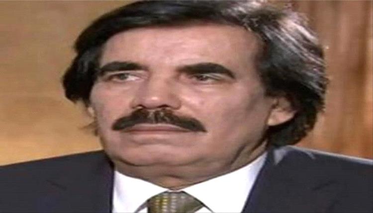 اللواء الركن عبدالعزيز الهدف يُعزّي بوفاة الرئيس علي سالم البيض..