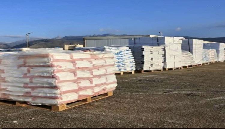 مساعدات غذائية سعودية للأسر المحتاجة في سقطرى
