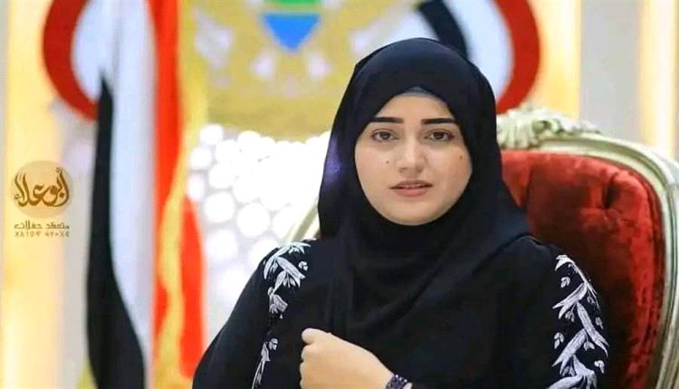 مسلحـ.ـون يعتدون على منزل إعلامية في مدينة إب