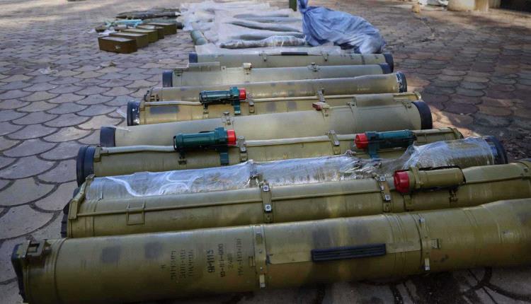 ضمت صـ.ـواريخ وقـ.ـذائف.. إحباط عملية تهريب أسلـ.ـحة من سوريا إلى لبنان