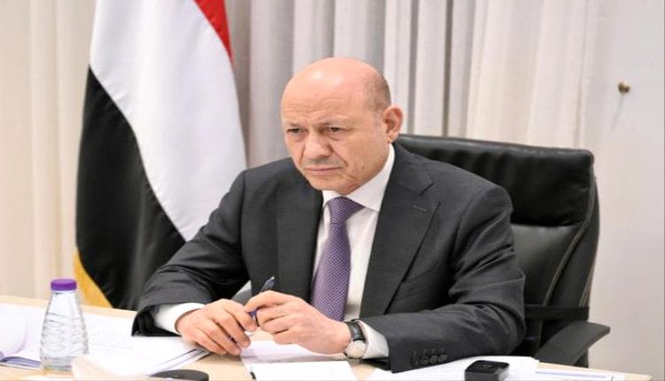 حقبة من الفساد والنهب وتضارب المصالح ..