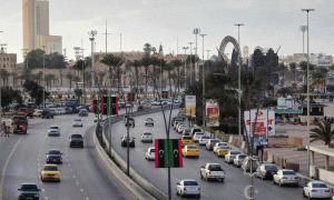 من الأمن إلى الطاقة.. كيف أعاد النفوذ الروسي الصيني واشنطن للمشهد الليبي؟