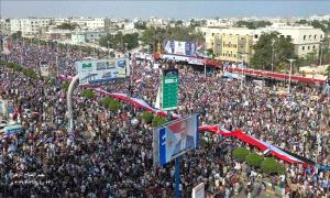 عدن تكتب موقفًا جديدًا.. صمود شعب الجنوب وتجديد التفويض للمجلس الانتقالي حتى استعادة الدولة