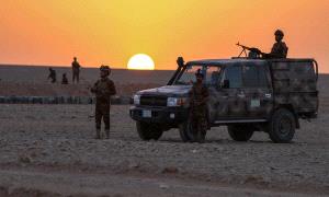 بعد طلب بغداد المساعدة.. أمريكا تبطئ عمليات نقل معتقلي "داعـ.ـش" من سوريا