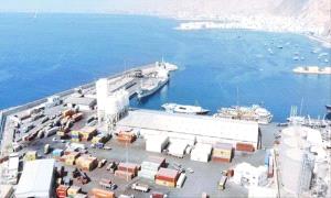 استئناف كامل للنشاط الملاحي في ميناء المكلا يدعم الاقتصاد المحلي

