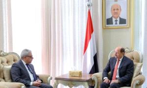 رئيس الوزراء يؤكد عمق العلاقات التاريخية خلال استقباله السفير المصري

