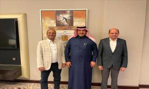 اللواء شلال علي شايع يبحث مع رئيس الوزراء والسفير السعودي تعزيز جهود جهاز مكافحة الإرهـ.ـاب