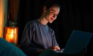 عامل خفي يهدد صحة القلب لدى محبي السهر ..