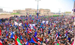 تجاهل قضية الجنوب وإرادة قضيته.. مخططات يمنية مشبوهة أثارت سخطًا شعبيًّا