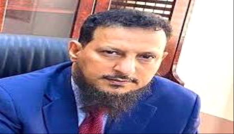 وزير الدولة محافظ العاصمة عدن يصدر عددًا من قرارات التكليف لمديري عدد من المديريات والمكاتب التنفيذية