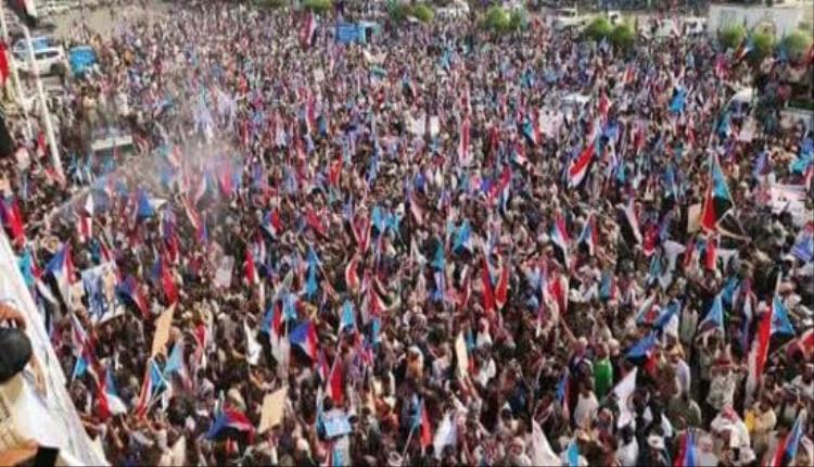بركان غضب الجنوبيين ينفجر ضد صفقة السعودية والحو.ثيين