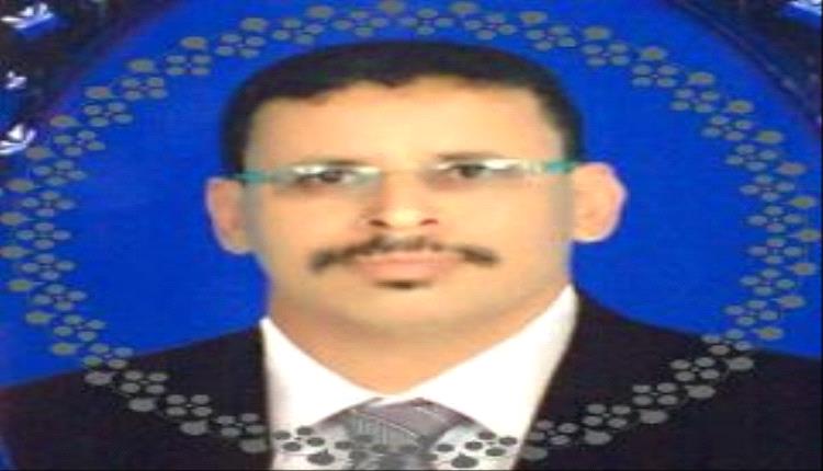 بن لزرق صحفي يتمنى سقوط وطنه