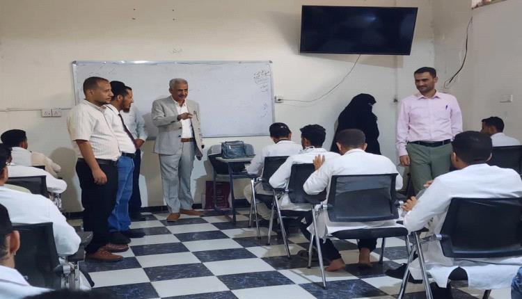 الشعيبي يتفقد سير الإمتحانات في جامعة خليج عدن الدولية ويدفع بعجلة التطوير الأكاديمي
