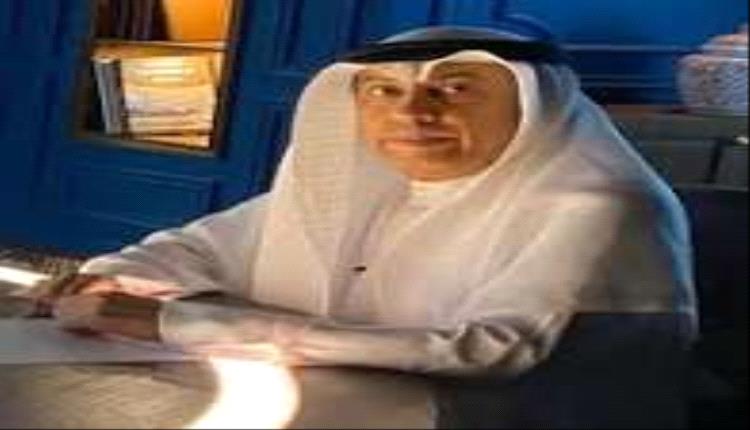 كاتب خليجي يدعو لدعم جبهة الانتقالي لحماية الملاحة الدولية