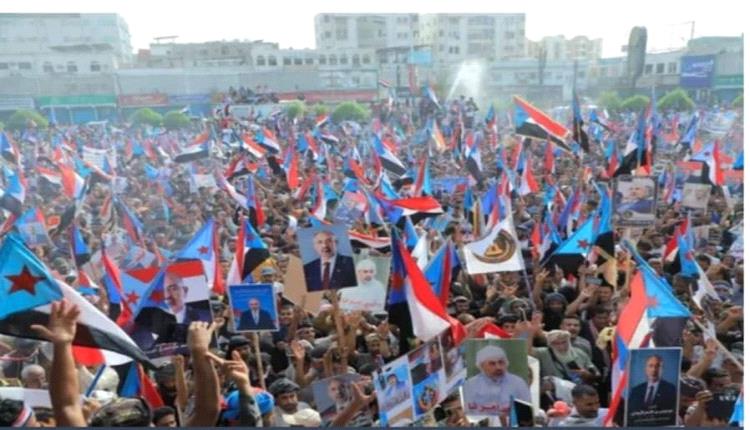 الطوفان الشعبي الجنوبي.. انتفاضة الإرادة الوطنية ترسم ملامح مرحلة جديدة في مواجهة الوصاية