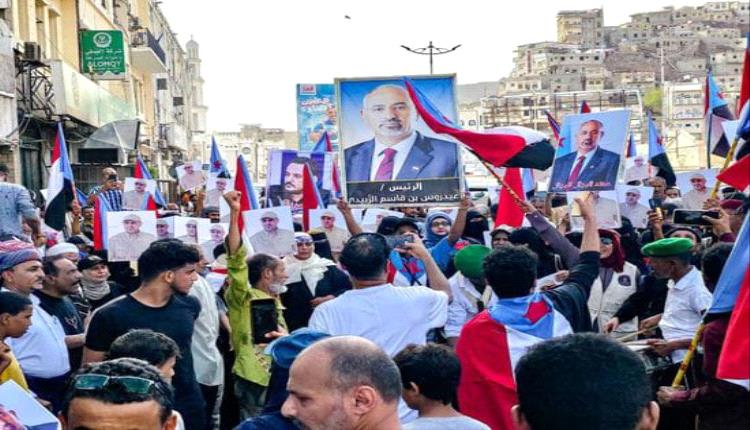 اتساع شرارة الغضب الجنوبي.. رسائل الميدان تسقط مشاريع الوصاية وتجابه الانهيار المعيشي