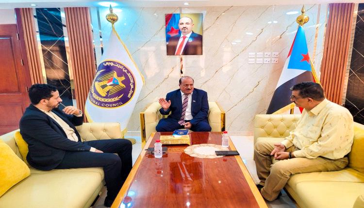 هرهرة يلتقي القائم بأعمال رئيس هيئة الشؤون الخارجية بالأمانة العامة
