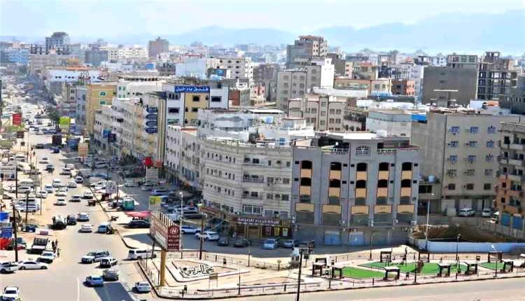 ضبط امرأة بتهمة تصنيع الخمور داخل منزلها في هذه المحافظة