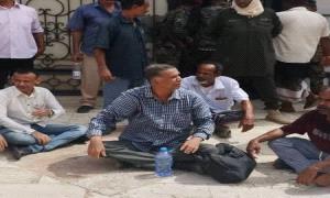 هاشتاج #سلطات_الوصايه_تقتحم_نقابات_الجنوب يجتاح مواقع التواصل الاجتماعي