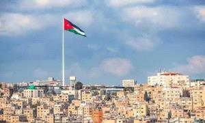 إرهـ.ـاب إيـ.ـران يتسع.. صـ.ـواريخ ومسيّرات تستهدف الخليج والأردن