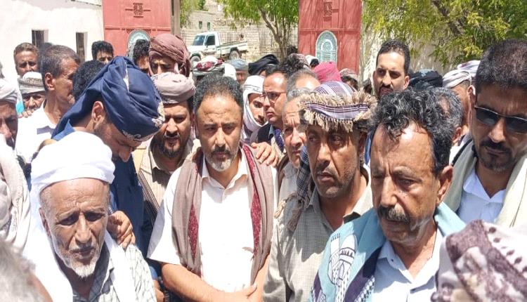من الضالع جاءت الروح النقية  لتعانق أبين وتعزي في فقيد الوطن الرئيس هادي