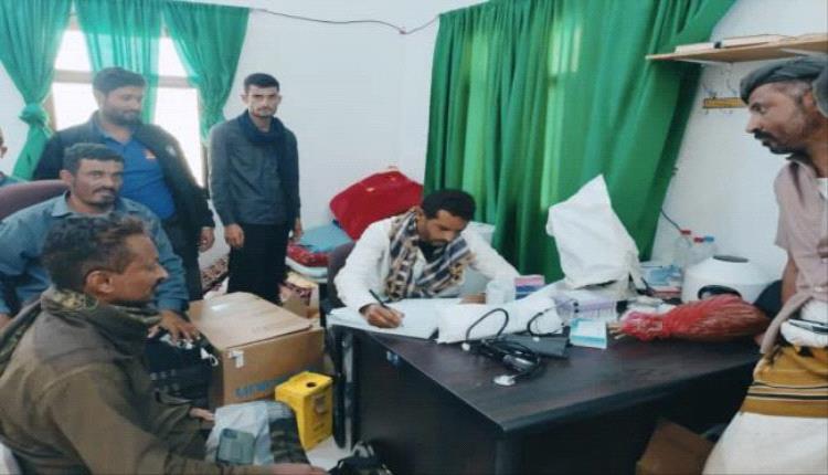 مدير مكتب الصحة "بسرار يافع" يفتتح الوحدة الصحية بمركز "امحبله" ويوجه ببدء تقديم الخدمات الطبية للأهالي