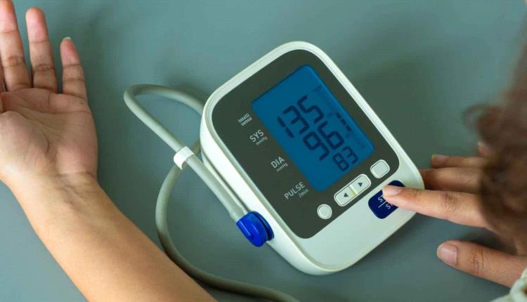 الأدوية وحدها لا تكفي.. 5 عادات يومية ترفع ضغط الـ.ـدم