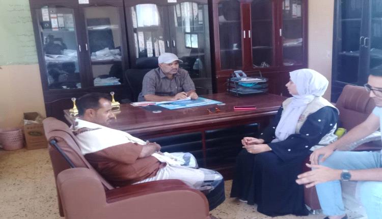 مدير عام المسيمير يلتقي فريق الأنشطة القانونية بمنظمة DRC ويؤكد أهمية توسيع مشاريع الحماية بالمديرية