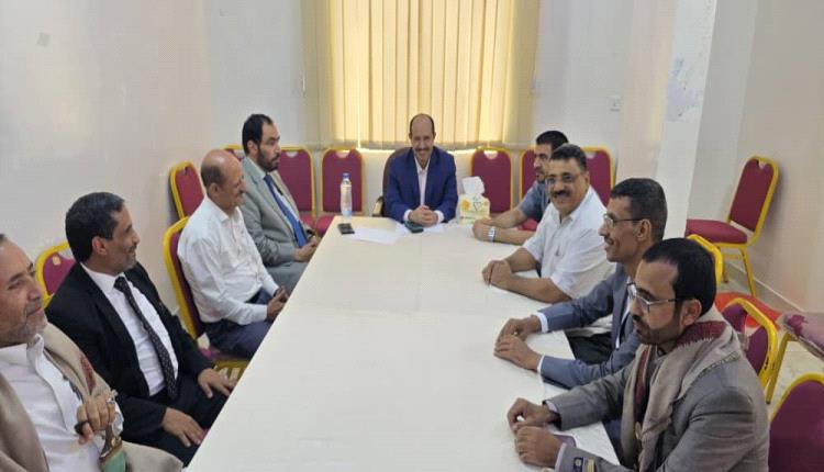 نائب وزير الشؤون الاجتماعية والعمل يؤكد أهمية تعزيز العمل المؤسسي خلال اجتماعه بمدراء مكاتب الوزارة بالمحافظات غير المحررة ومأرب