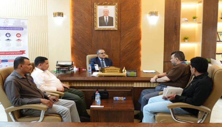 وزير الصحة يطلع على مستوى الخدمات الصحية في مستشفى كرى العام بمأرب ويشيد بالأداء المؤسسي للمستشفى