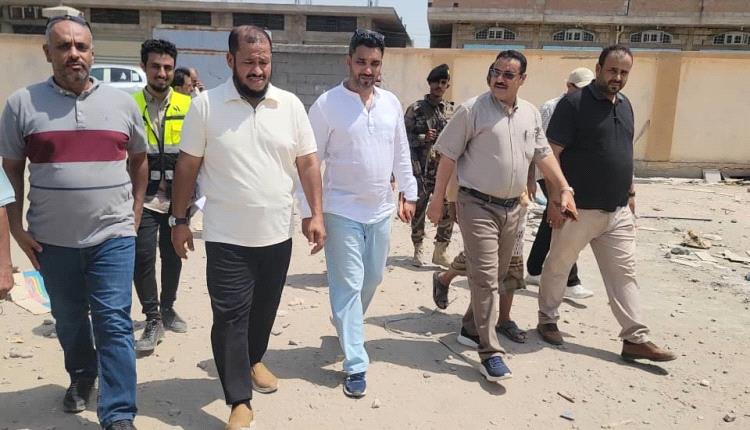 مدير عام المنصورة يدشن إنشاء حديقة جديدة في بلوك ( 10 ) منطقة بئر فضل